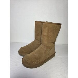 UGG Classic Short Zip Boots Womens 6 Chestnut Sheepskin 5948 SB9